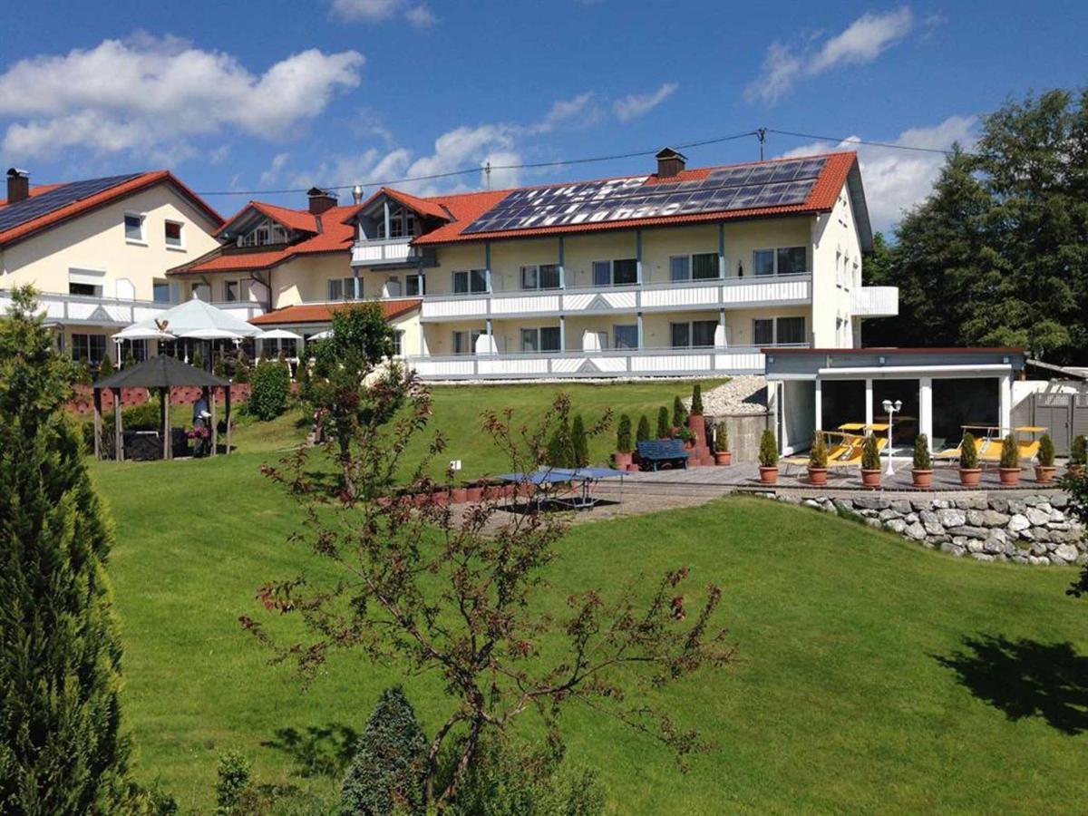 Naturhotel Am Sonnenhang Oy-Mittelberg Exterior photo