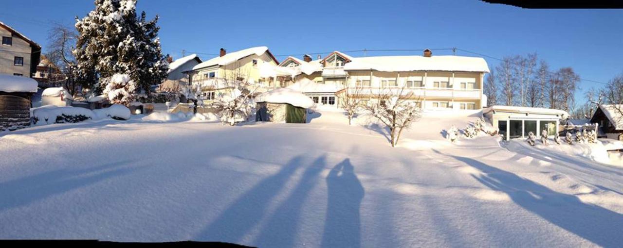 Naturhotel Am Sonnenhang Oy-Mittelberg Exterior photo